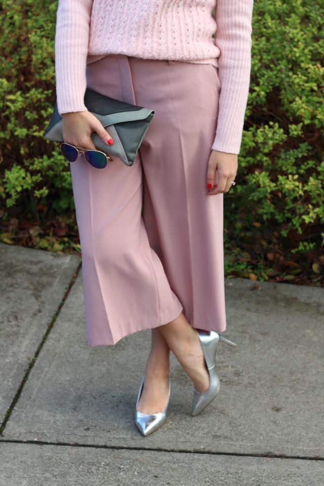 pink culottes are perfect feminine work wear