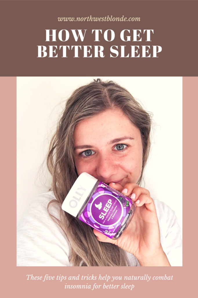 Are you a mom who struggles with sleep? Here are five natural ways to help cure insomnia and get the 7-8 hours of sleep that you need. You can start to treat your insomnia naturally before reaching for the Benadryl #sleep #motherhood #insomnia