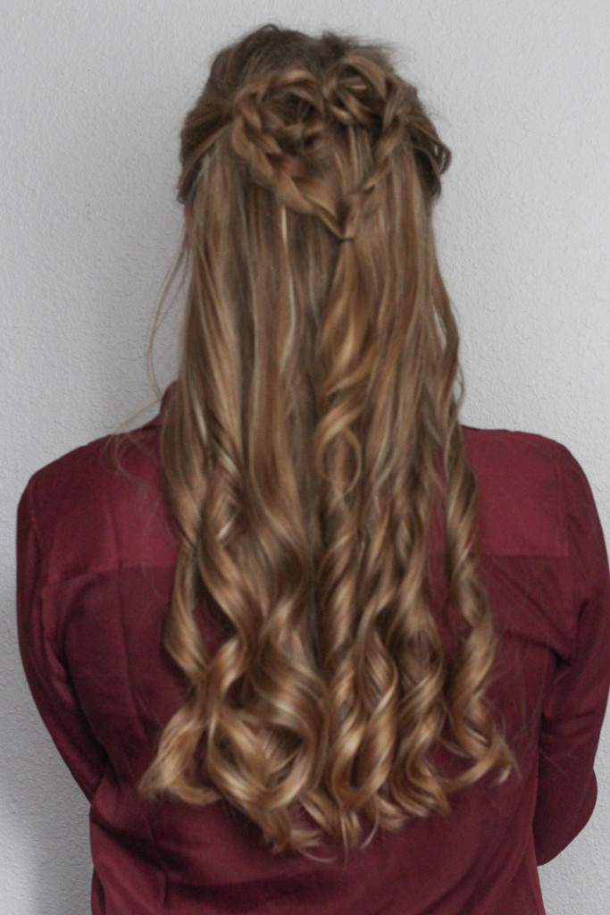 Easy-Valentines-day-braided-hairstyle