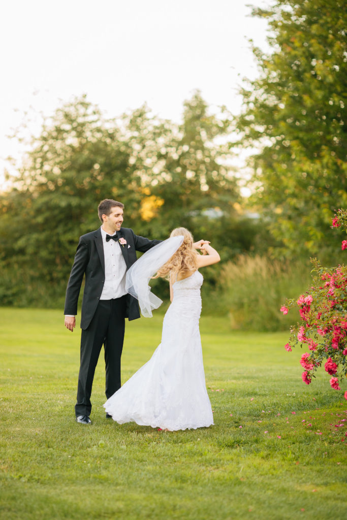 Northwest Blonde wedding