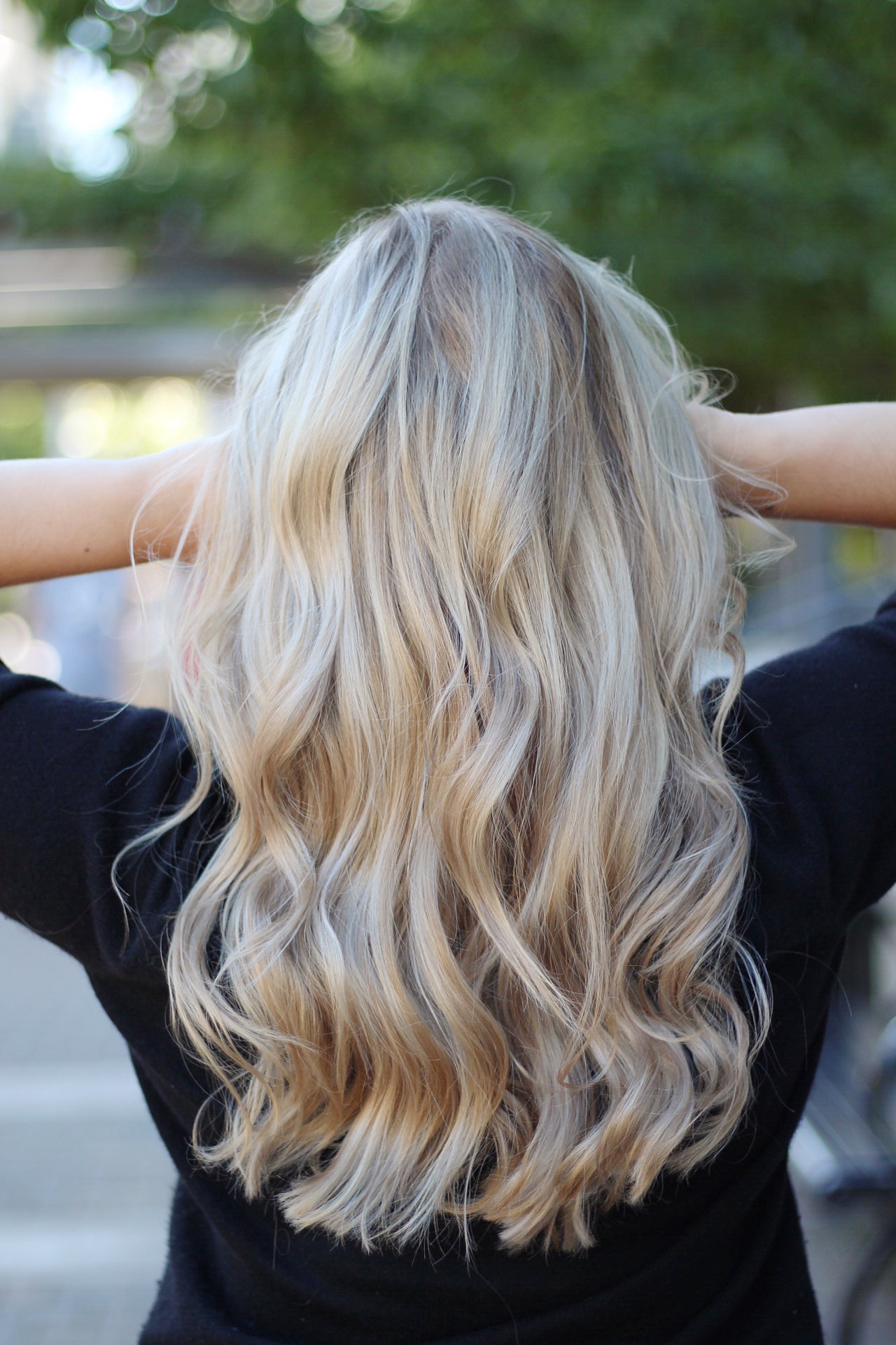 5 things to know about going blonde