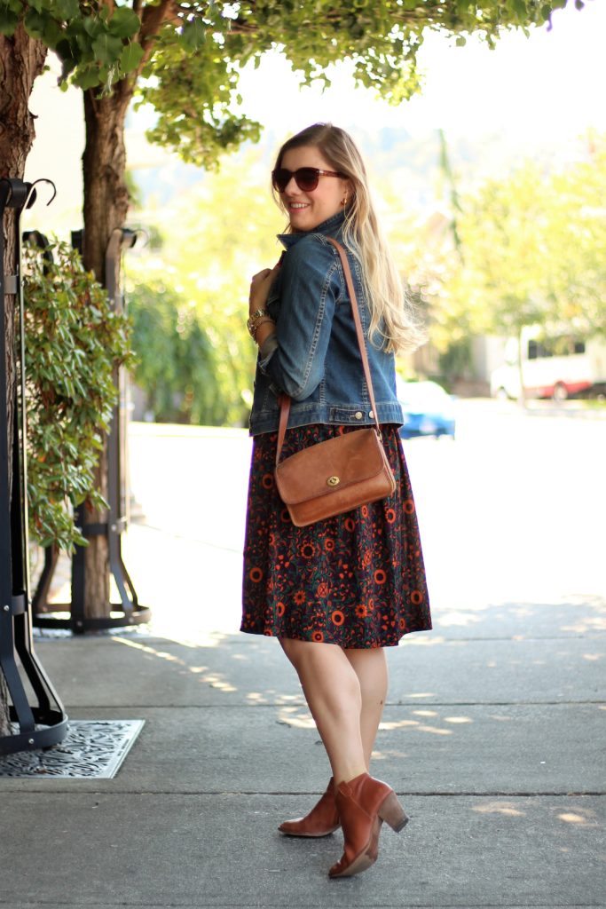 beat the heat fall fashion - end of summer styles - madewell ankle boots - the stockplace 