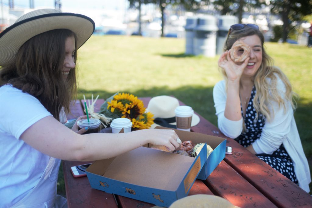 make the most of summer when you work - paperless post - toppot donuts - blogger girl gang - hello rigby - northwest blonde - lace and pearls blog 