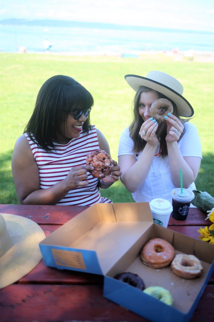 make the most of summer when you work - paperless post - toppot donuts - blogger girl gang - hello rigby - northwest blonde - lace and pearls blog 