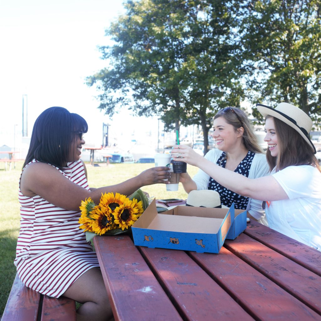 make the most of summer when you work - paperless post - toppot donuts - blogger girl gang - hello rigby - northwest blonde - lace and pearls blog 