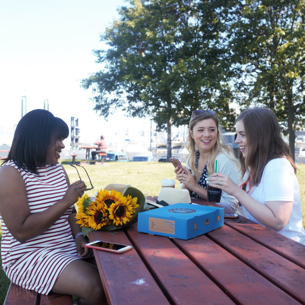 make the most of summer when you work - paperless post - toppot donuts - blogger girl gang - hello rigby - northwest blonde - lace and pearls blog 