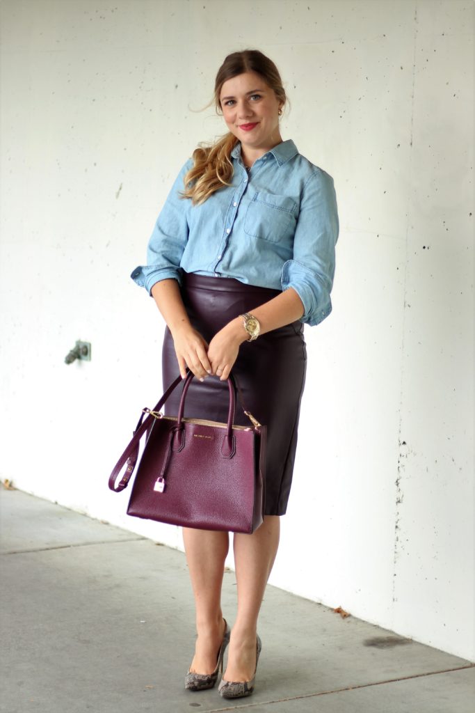 cute office outfit - leather skirt for work - how to wear chambray to work - 20 something work wear