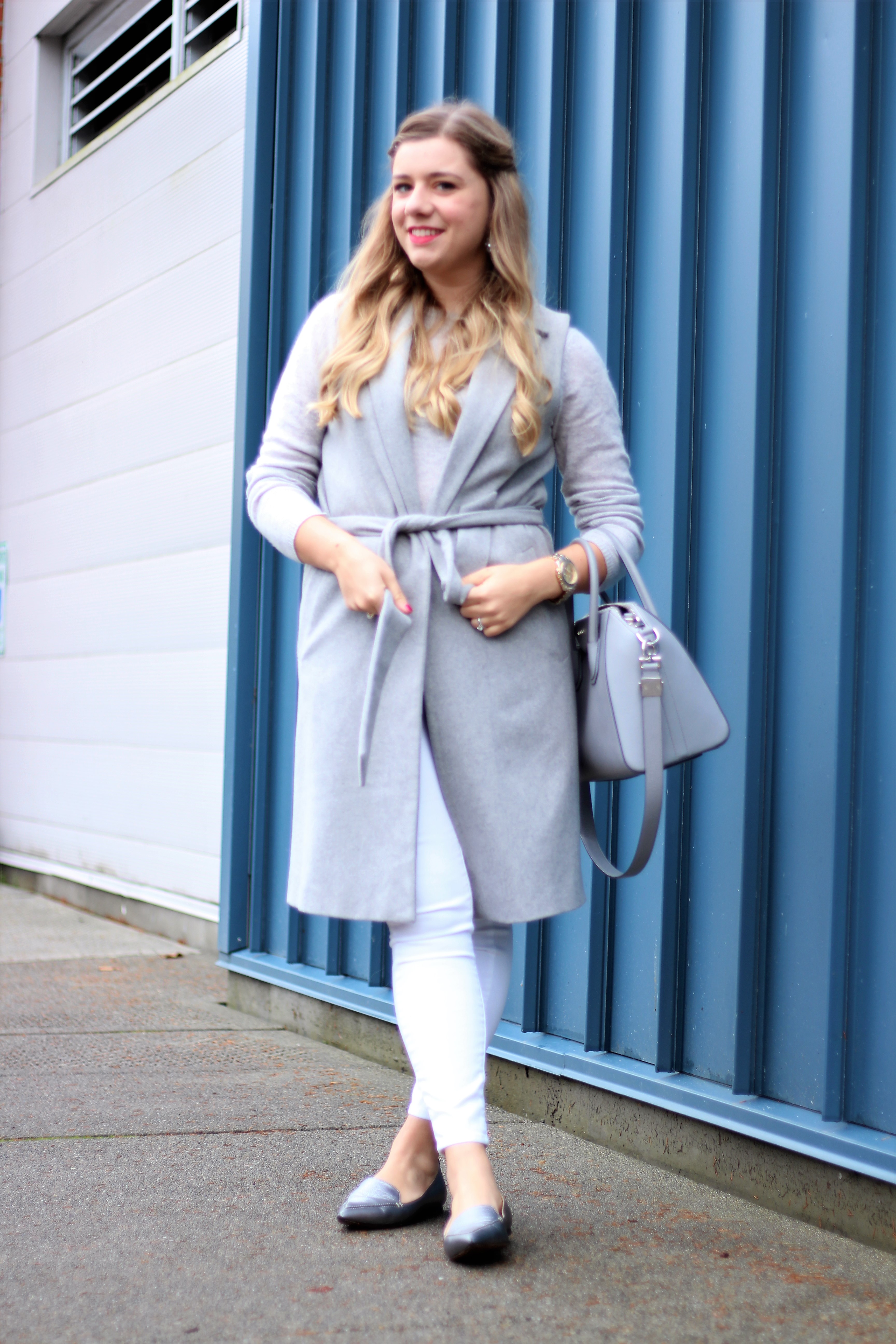 how to get away wearing winter white - white in winter - cozy winter outfit - easy winter outfit