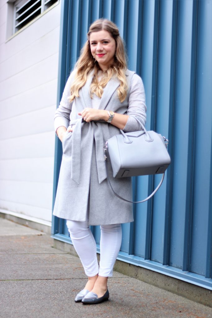 how to get away wearing winter white - white in winter - cozy winter outfit - easy winter outfit