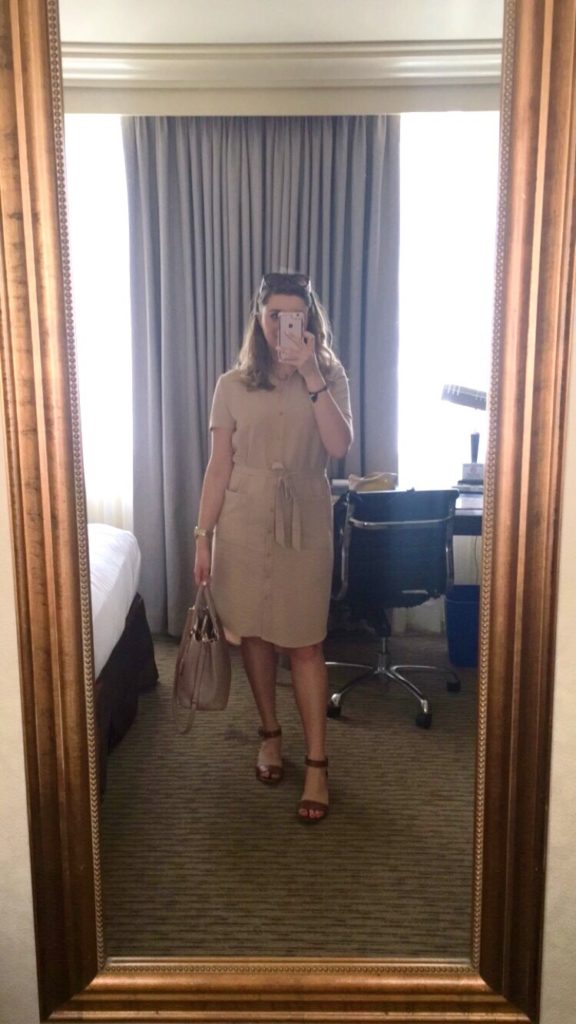 Rachel Parcell everyday dress shirtdress - weekend getaway packing list