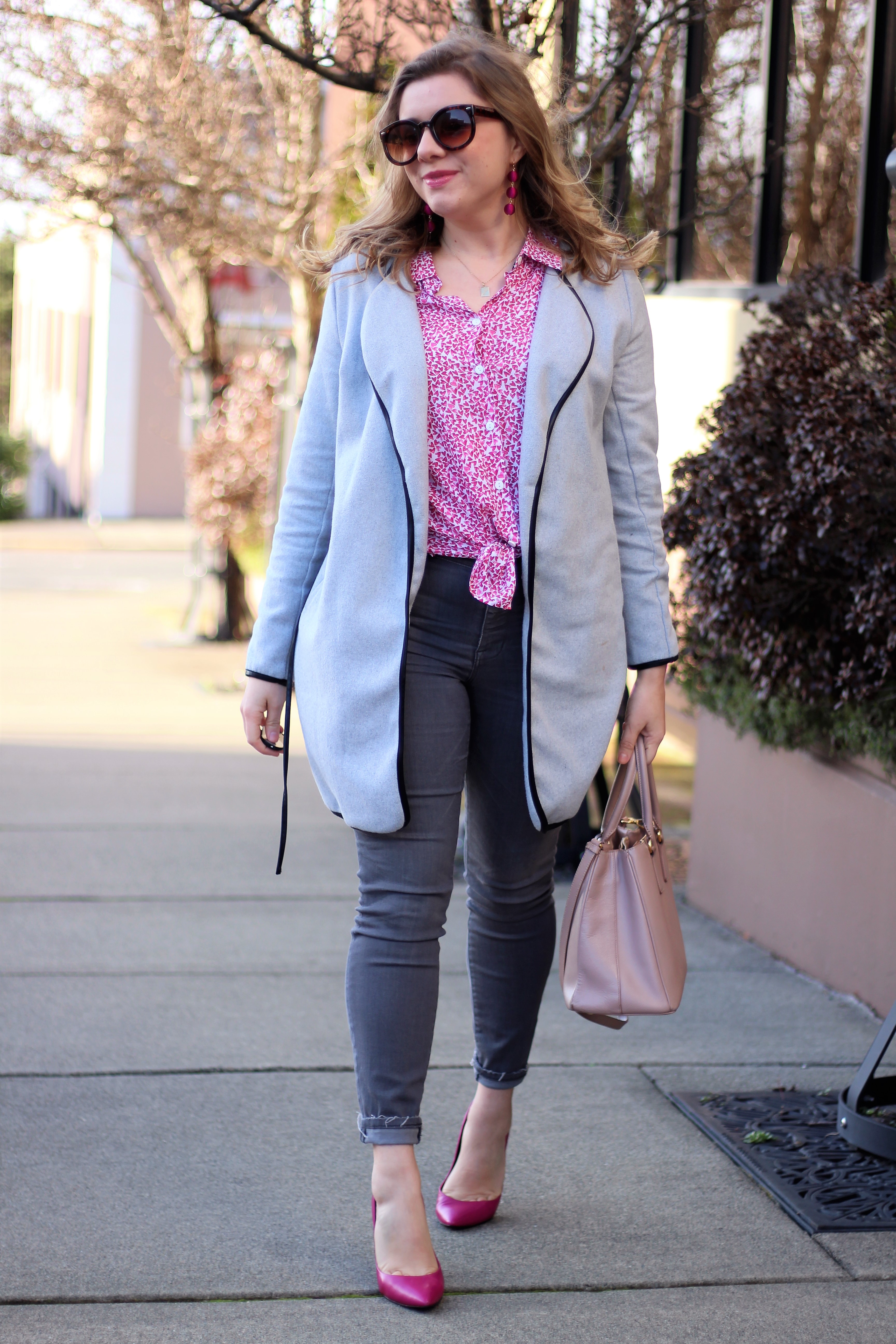 pink heels - pink prada saffriano - madewell high riser jeans