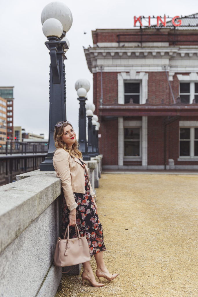 target midi dress who what wear - king street station seattle - how to improve your wardrobe 