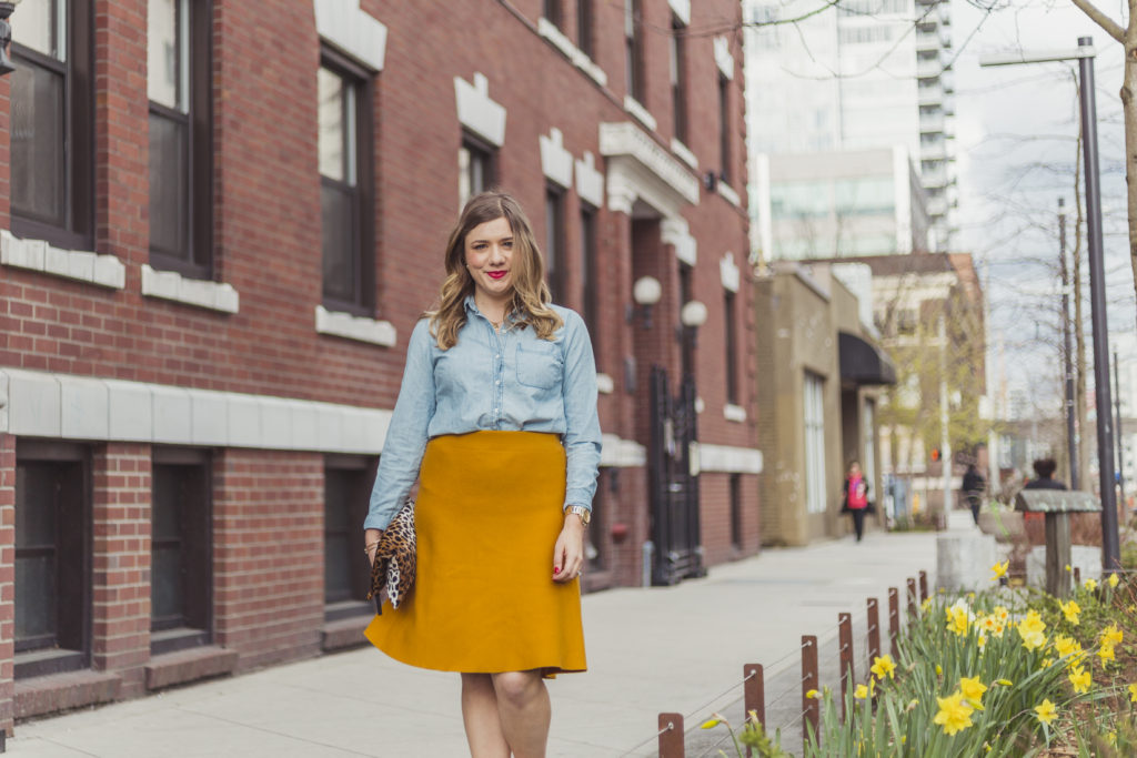 Ann Taylor outfit for work and weekend - ann taylor yellow skirt - yellow skirt outfit 