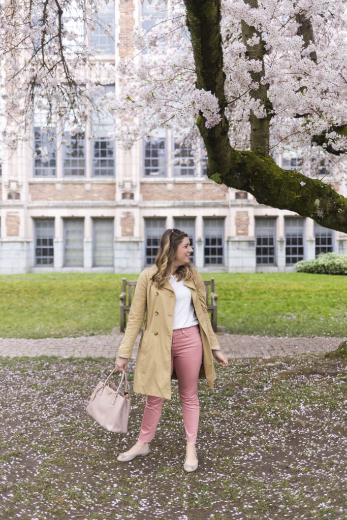 spring style essentials - trench coat - why you need a trench coat - UW cherry blossoms - Old Navy straight leg jeans - pink jeans outfit 