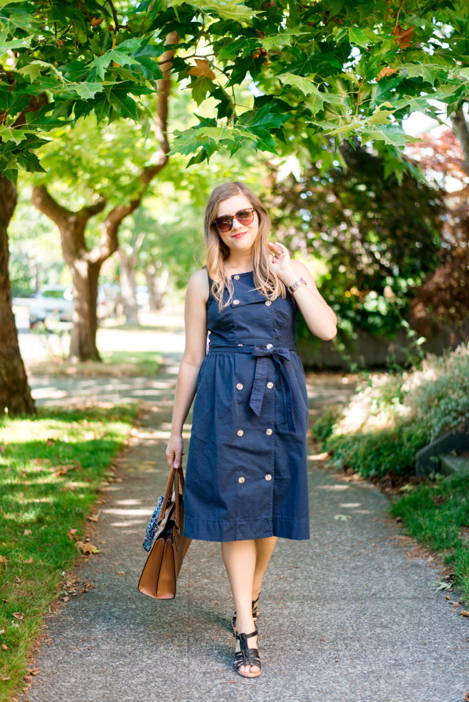 Ladylike in summer - seattle style bloggers - trench dress outfit ideas - London Fog handbag