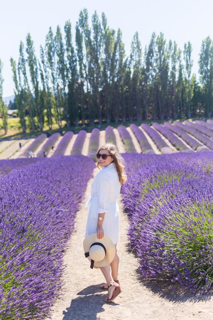 lavender festival - summer to do list - all white after Labor Day - all white summer outfit - feminine summer outfit idea - how to wear a dress as a skirt - Sequim Lavender Festival