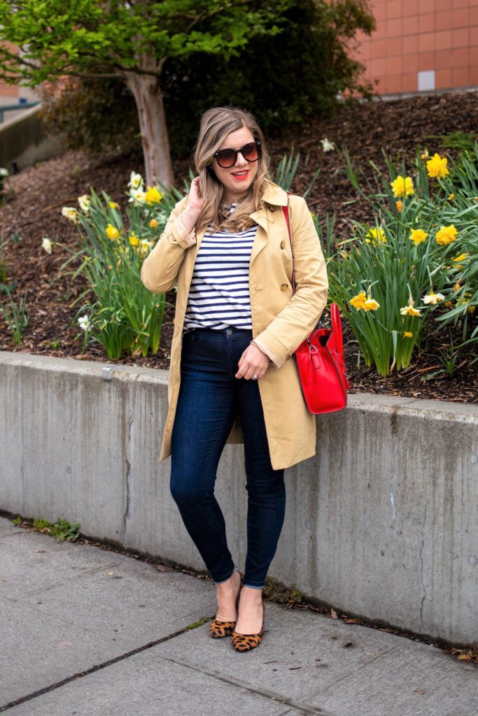 wardrobe staples that never fail - j.crew trench - j.jill denim leggings - Celine luggage tote look a like - Seattle stule blog - Northwest Blonde