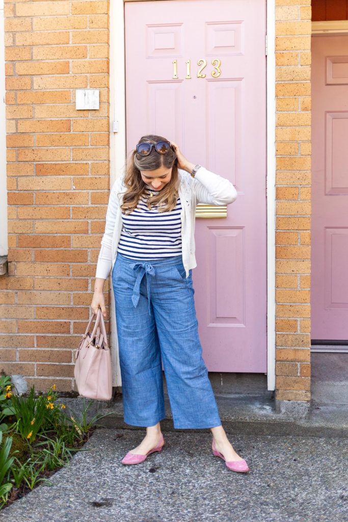 wide leg chambray pants - feminine wide leg crop pants - J.Crew factory chambray bow pants - Seattle style blog - Northwest Blonde