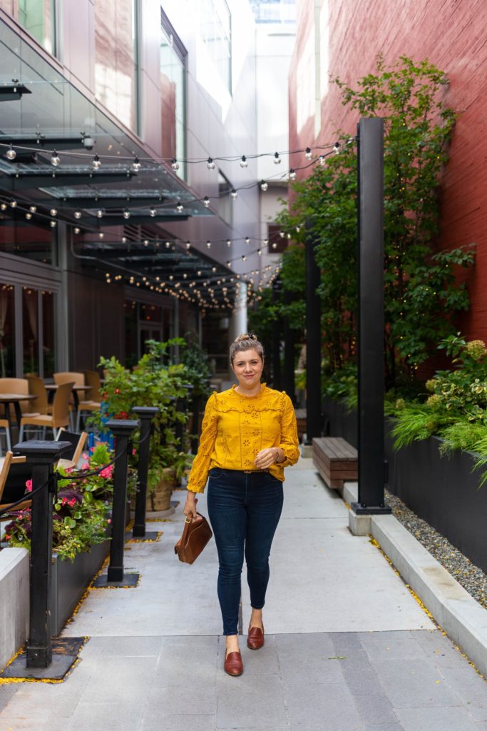 j.crew eyelet top yellow - abercrombie skinny jeans - best postpartum skinny jeans - coach city bag - madewell frances loafers - northwest blonde - seattle style blog - classic style 2