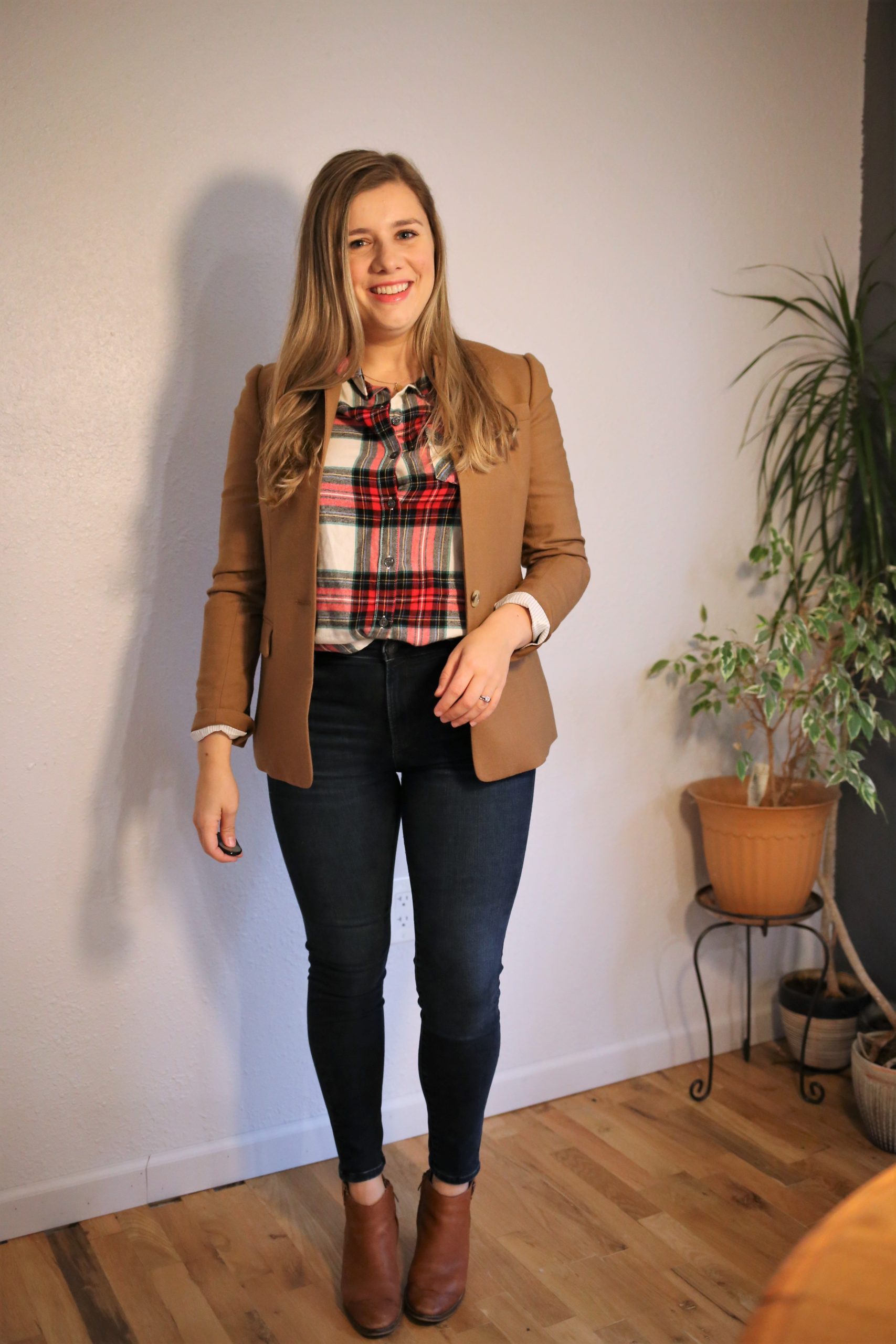 how to wear plaid in the winter - 4 ways to wear plaid in winter - easy flannel outfit - how to dress up plaid - Northwest Blonde - Seattle style blog
