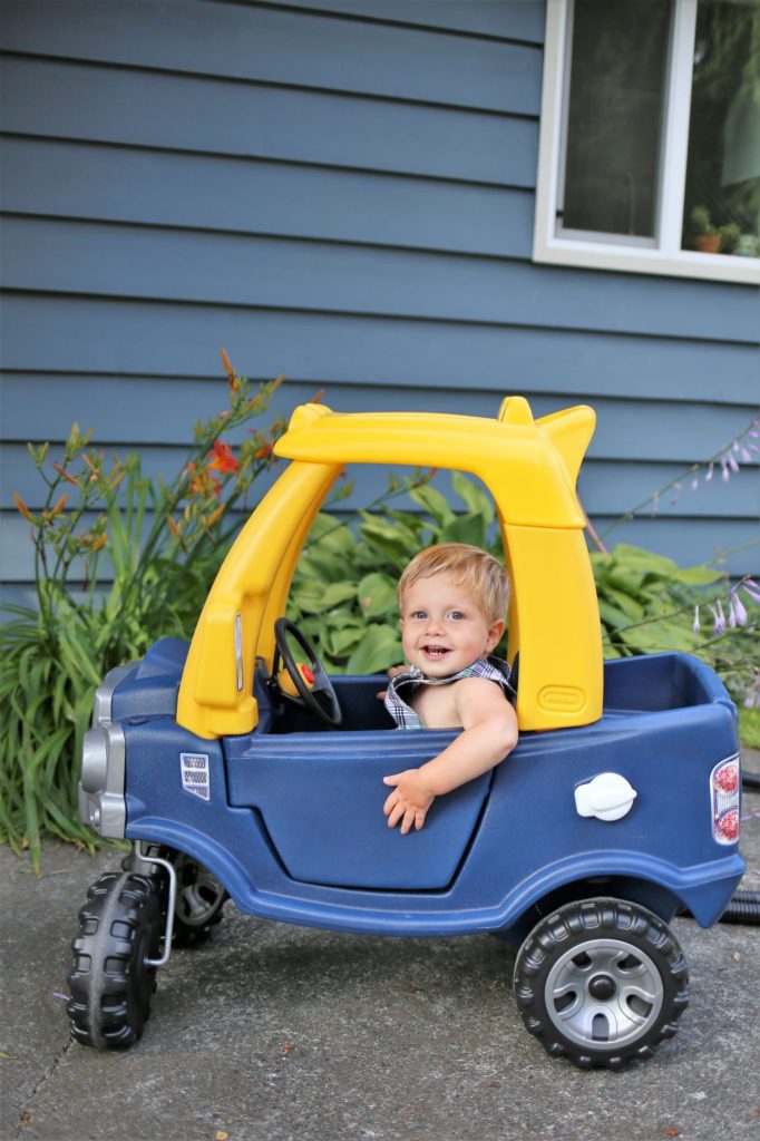 The Little Tikes Cozy Coupe Truck is a great gift for any toddler boy. This toddler pickup truck will be a backyard favorite throughout the toddler years. If you're wondering about great gifts for toddler boys, this Cozy Coupe truck is a great one for birthdays or Christmas #giftsforkids #cozycoupe #toddlertoys