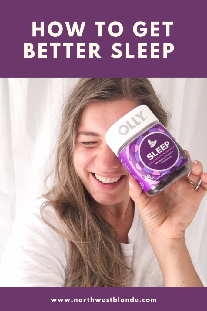 Are you a mom who struggles with sleep? Here are five natural ways to help cure insomnia and get the 7-8 hours of sleep that you need. You can start to treat your insomnia naturally before reaching for the Benadryl #sleep #motherhood #insomnia