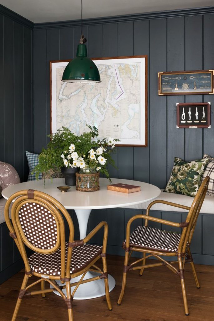 small dining nook inspiration